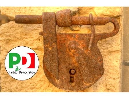 Chi non è esperto di Storia Antica ignora che l’Impero Romano non venne mai proclamato, per cui formalmente la Repubblica continuò ad esistere: il Senato svolgeva regolarmente le sue sessioni, mentre si rieleggevano i Consoli e i Tribuni della Plebe.